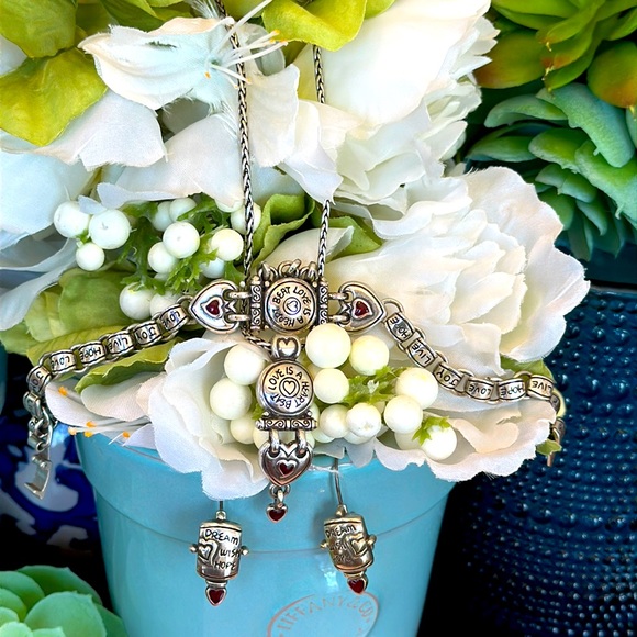 Brighton LOVE IS A HEART BEAT Heart inspirational Necklace Bracelet Earring RARE - Picture 6 of 16